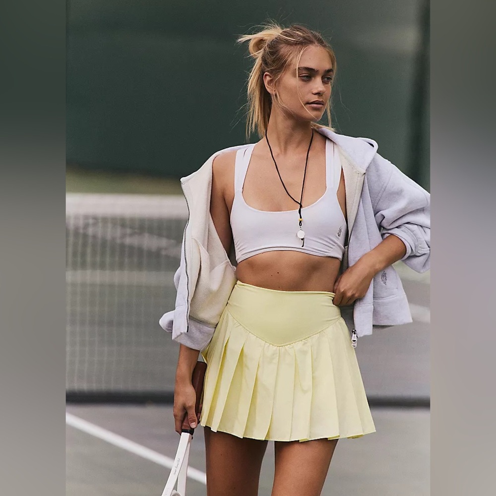 Free People FP Movement Swing Of Things Skort NWT Large Light Yellow